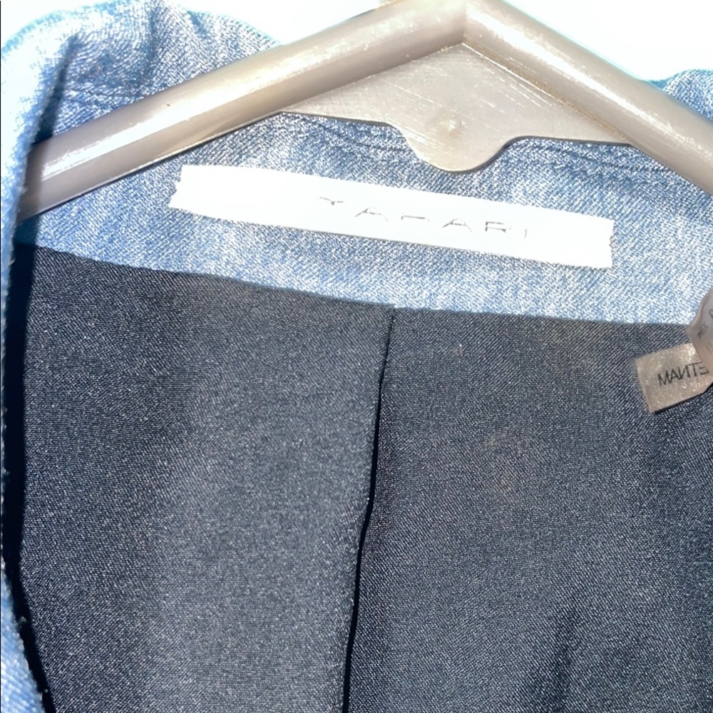 Tahari blazer and pants set - Picture 5 of 10